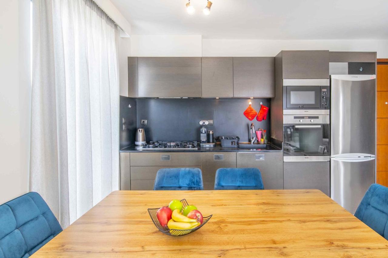 Lis153 By Smart Cozy Suites - Top Floors With Amazing City View - Available 24Hr Atenas Exterior foto